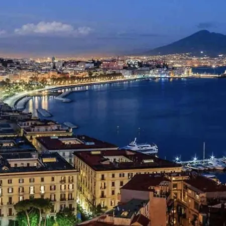 Sweet Bella * Nápoly